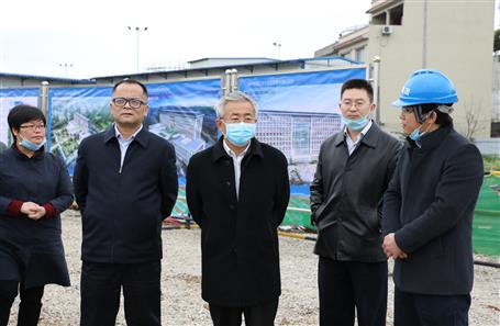 劉可到柳江區(qū)中醫(yī)醫(yī)院整體搬遷項目調(diào)研