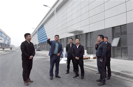 覃振華到江蘇、安徽兩地調(diào)研市場經(jīng)營